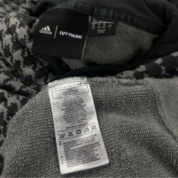 SOLD ARCHIVE - IVY PARK Adidas Hoodie - Picture 8 of 10